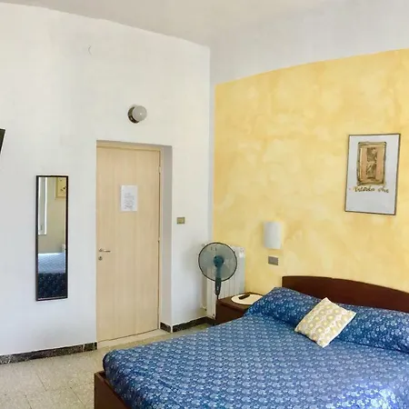Levante Blu-3