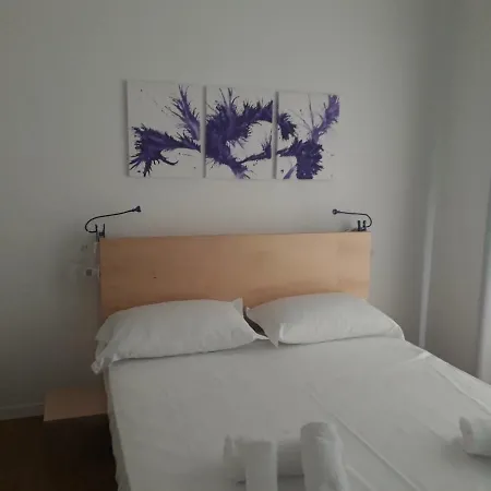 Luna Blu-2